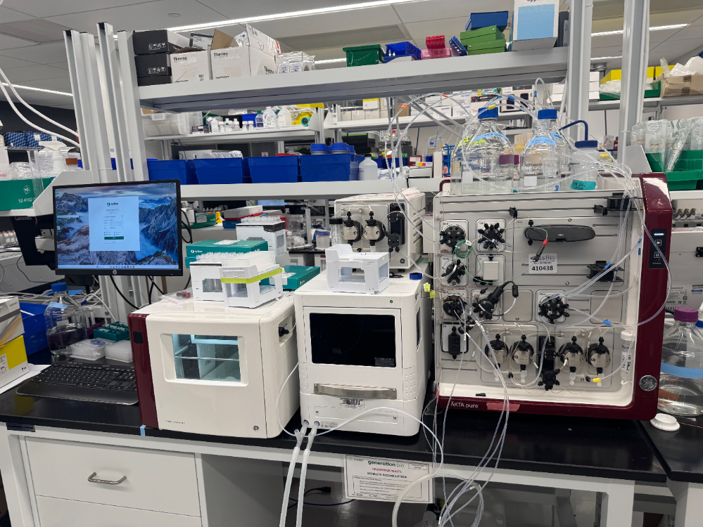 Image of GE AKTApure FPLC System